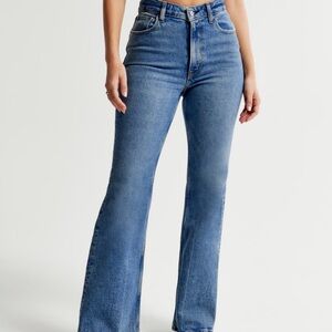 NWT Abercrombie Curve Love Vintage Flare Jeans 28 6R